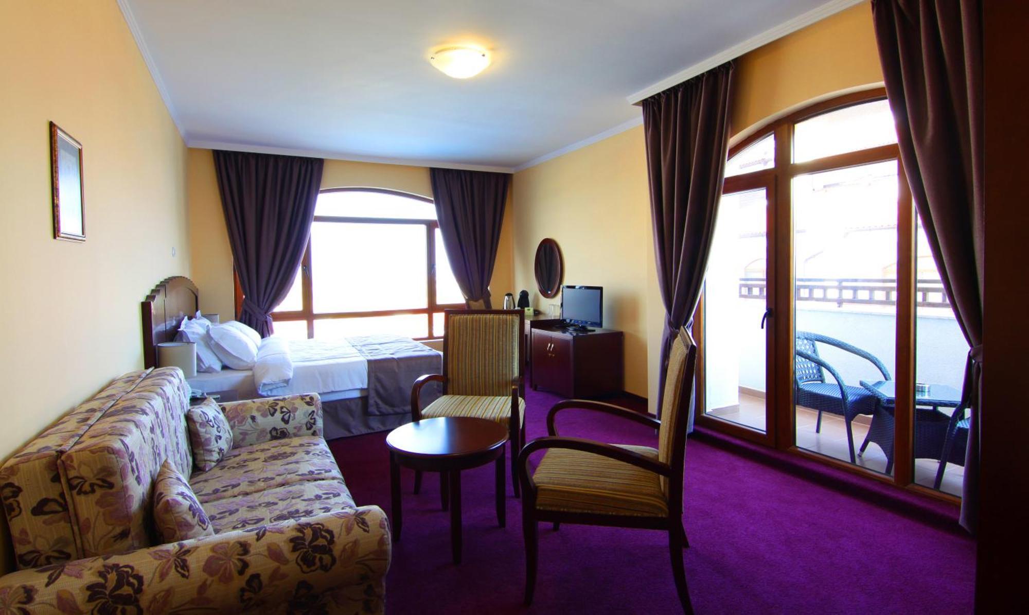 The Vineyards Boutique Hotel & Spa 아헬로이 객실 사진
